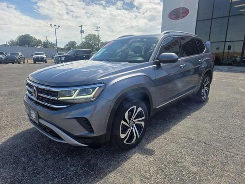 Platinum Gray Metallic 2021 Volkswagen Atlas SEL PREMIUM