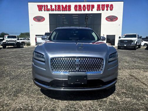 2022 Lincoln Nautilus Standard FWD