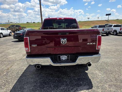 Delmonico Red Pearlcoat 2018 RAM 1500 Laramie