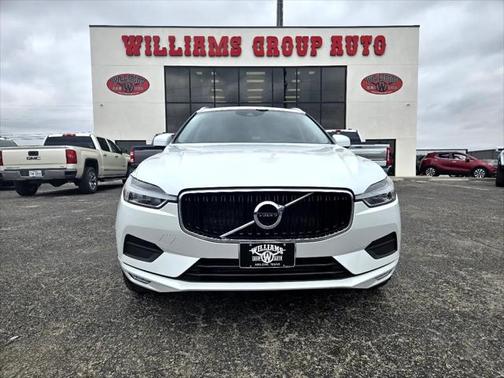 2021 Volvo XC60 T5 Momentum