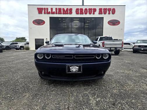 2016 Dodge Challenger SXT