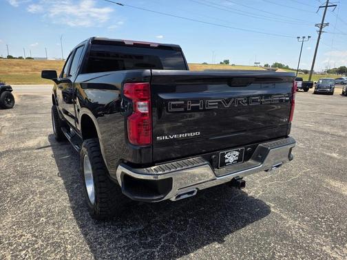 Black 2024 Chevrolet Silverado 1500 LT