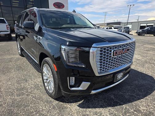 2024 GMC Yukon XL Denali