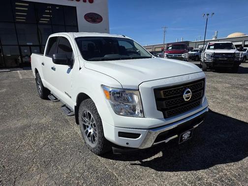 White 2021 Nissan Titan SV Truck