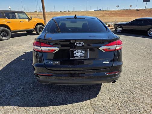 2020 Ford Fusion SE FWD