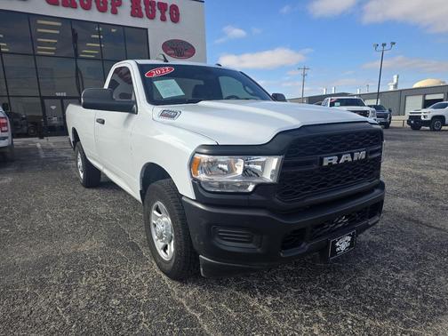 2022 RAM 3500 Tradesman 4x2 Reg Cab 8' Box