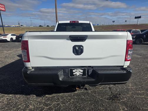 2022 RAM 3500 Tradesman 4x2 Reg Cab 8' Box