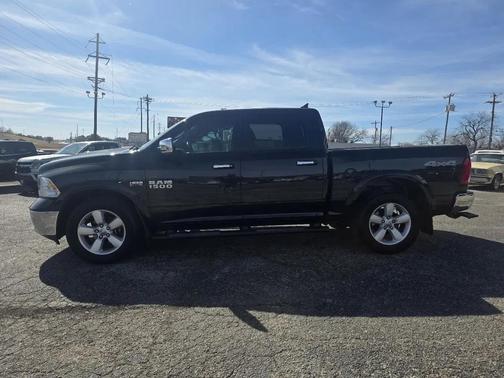 2018 RAM 1500 ST