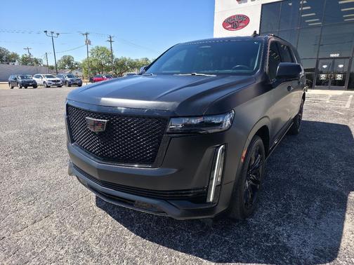 2023 Cadillac Escalade ESV Sport