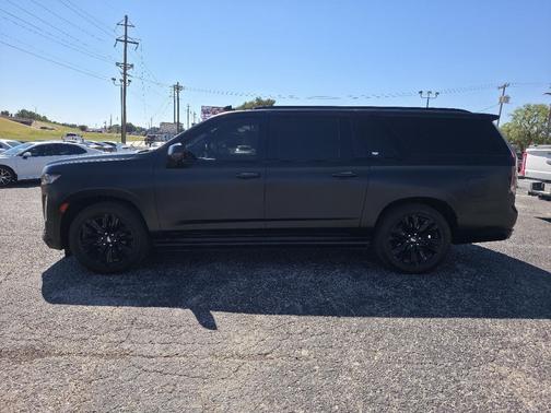 2023 Cadillac Escalade ESV Sport