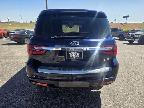 2019 INFINITI QX80 Luxe