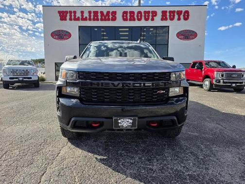 2022 Chevrolet Silverado 1500 Custom Trail Boss