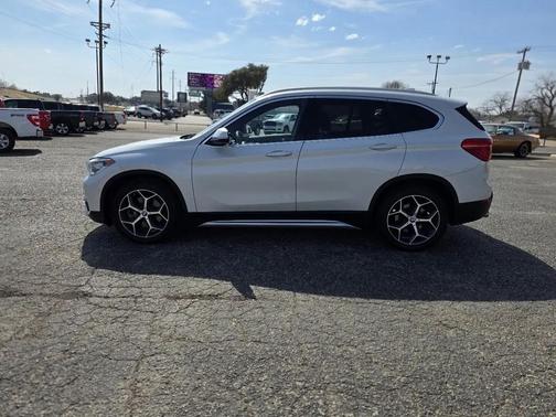 2018 BMW X1 sDrive28i
