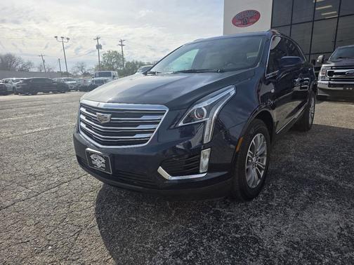 2017 Cadillac XT5 Luxury