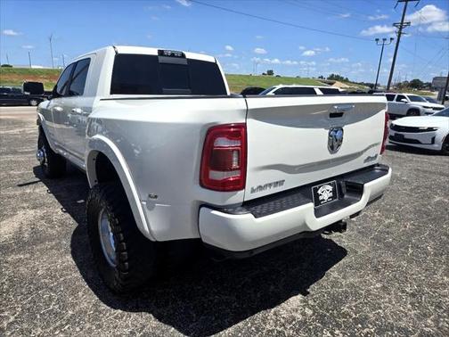 2019 RAM 3500 Limited 4x4 Mega Cab 6'4'' Box
