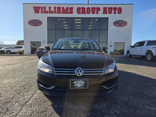 2012 Volkswagen Passat 2.5 SE