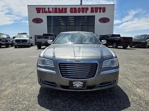 Dark Charcoal Pearlcoat 2011 Chrysler 300 Limited