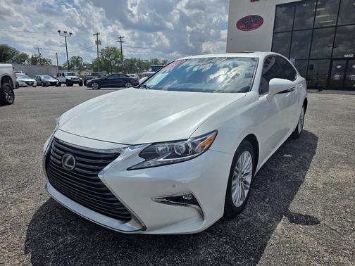2017 Lexus ES 350 Base