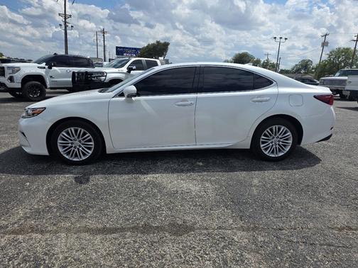 2017 Lexus ES 350 Base