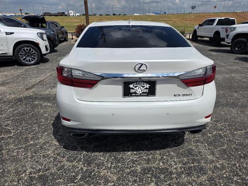 2017 Lexus ES 350 Base