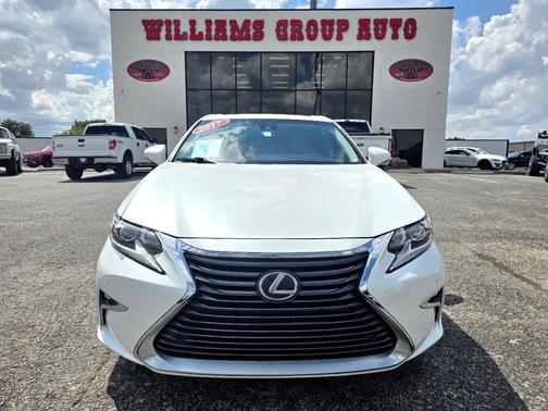 2017 Lexus ES 350 Base