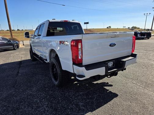 2024 Ford F-250 XLT