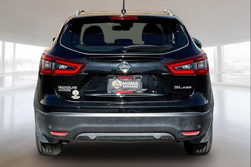 2022 Nissan Rogue Sport SL