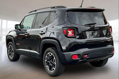 2016 Jeep Renegade Trailhawk