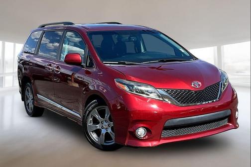 2017 Toyota Sienna SE