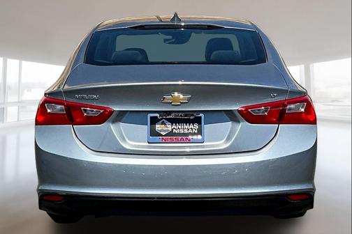 Sterling Gray Metallic 2023 Chevrolet Malibu FWD 1LT