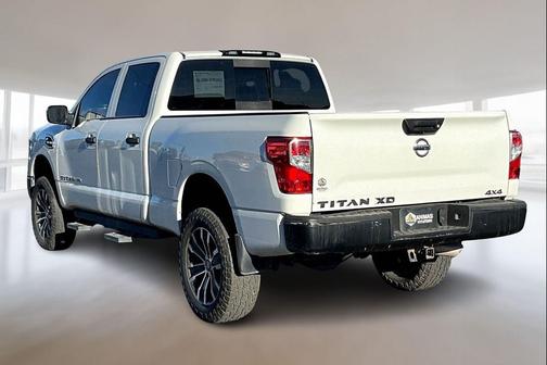 2018 Nissan Titan SL