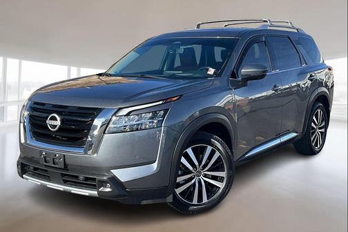 2023 Nissan Pathfinder Platinum 4WD