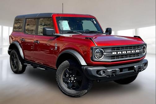 Hot Pepper Red Metallic Tinted Clearcoat 2024 Ford Bronco Black Diamond
