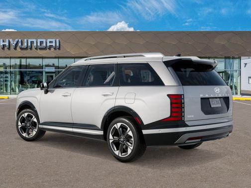 Creamy White Pearl 2026 Hyundai Palisade Hybrid Limited