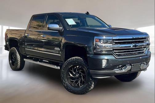 Graphite Metallic 2018 Chevrolet Silverado 1500 High Country