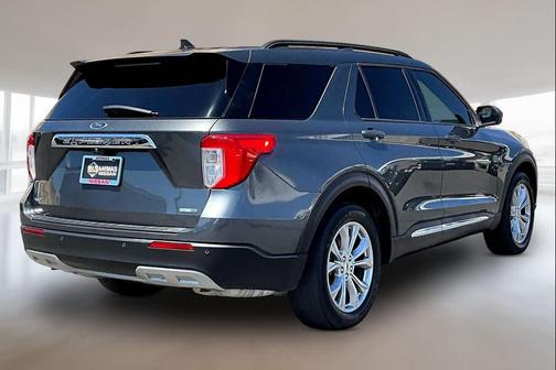 Magnetic Metallic 2020 Ford Explorer XLT