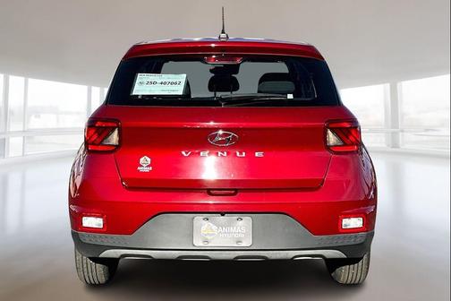 2024 Hyundai VENUE SE