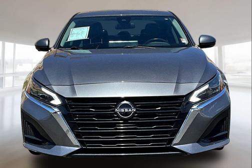 Gun Metallic 2023 Nissan Altima 2.5 SL