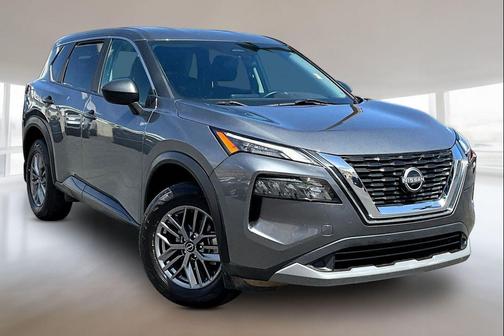 Gun Metallic 2023 Nissan Rogue S