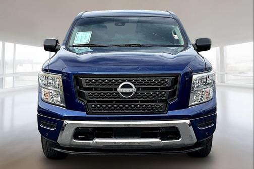 Deep Blue Pearl 2024 Nissan Titan SV