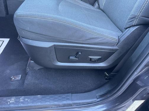 2023 RAM 1500 Classic Warlock Crew Cab 4x4 5'7' Box