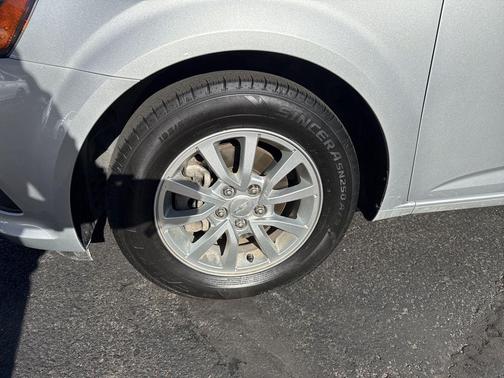 2019 Chevrolet Sonic LT