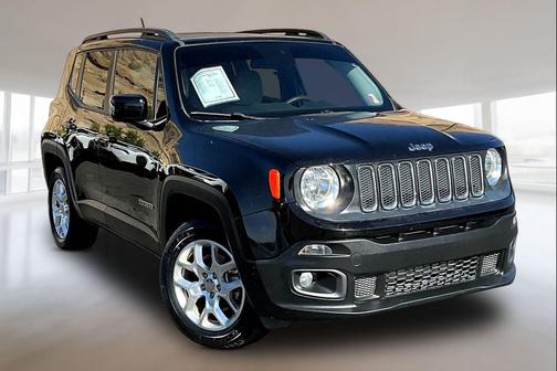 Black 2017 Jeep Renegade Latitude