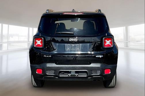 Black 2017 Jeep Renegade Latitude