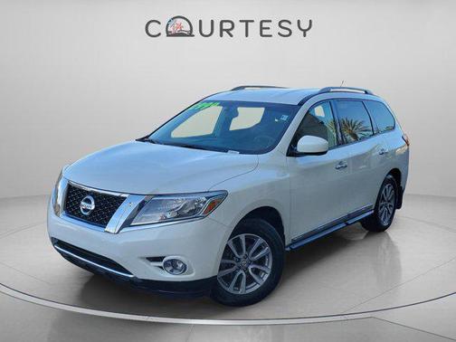 2016 Nissan Pathfinder SL