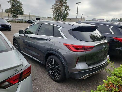 2021 INFINITI QX50 LUXE