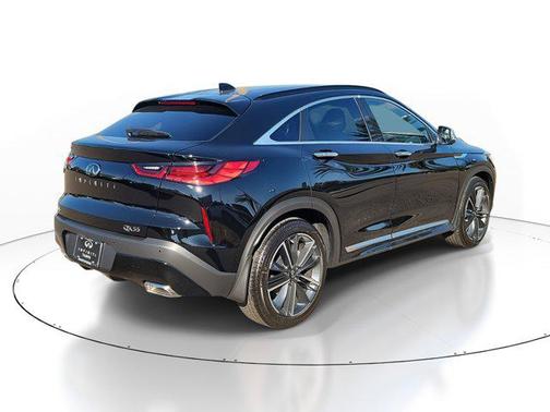 2025 INFINITI QX55 ESSENTIAL