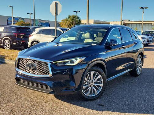 2023 INFINITI QX50 LUXE