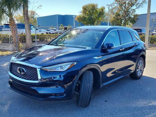 2023 INFINITI QX50 LUXE