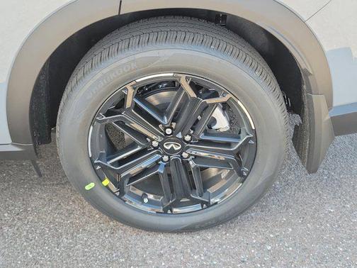 2026 INFINITI QX60 Base